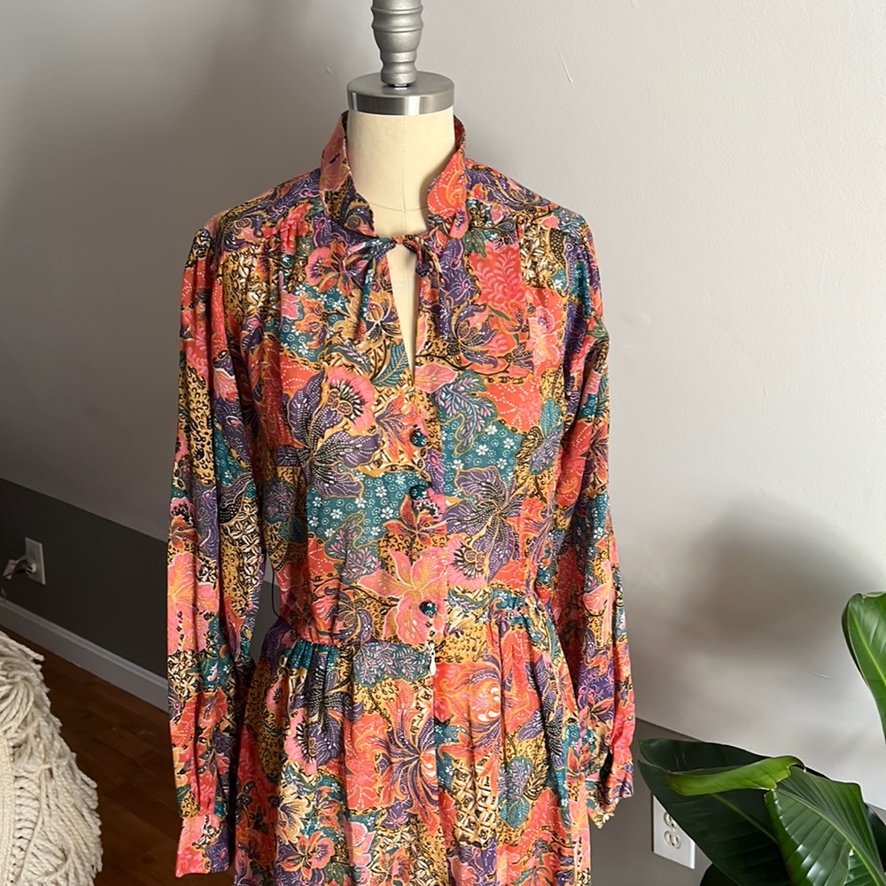 VTG 70s Floral Paisley Dress